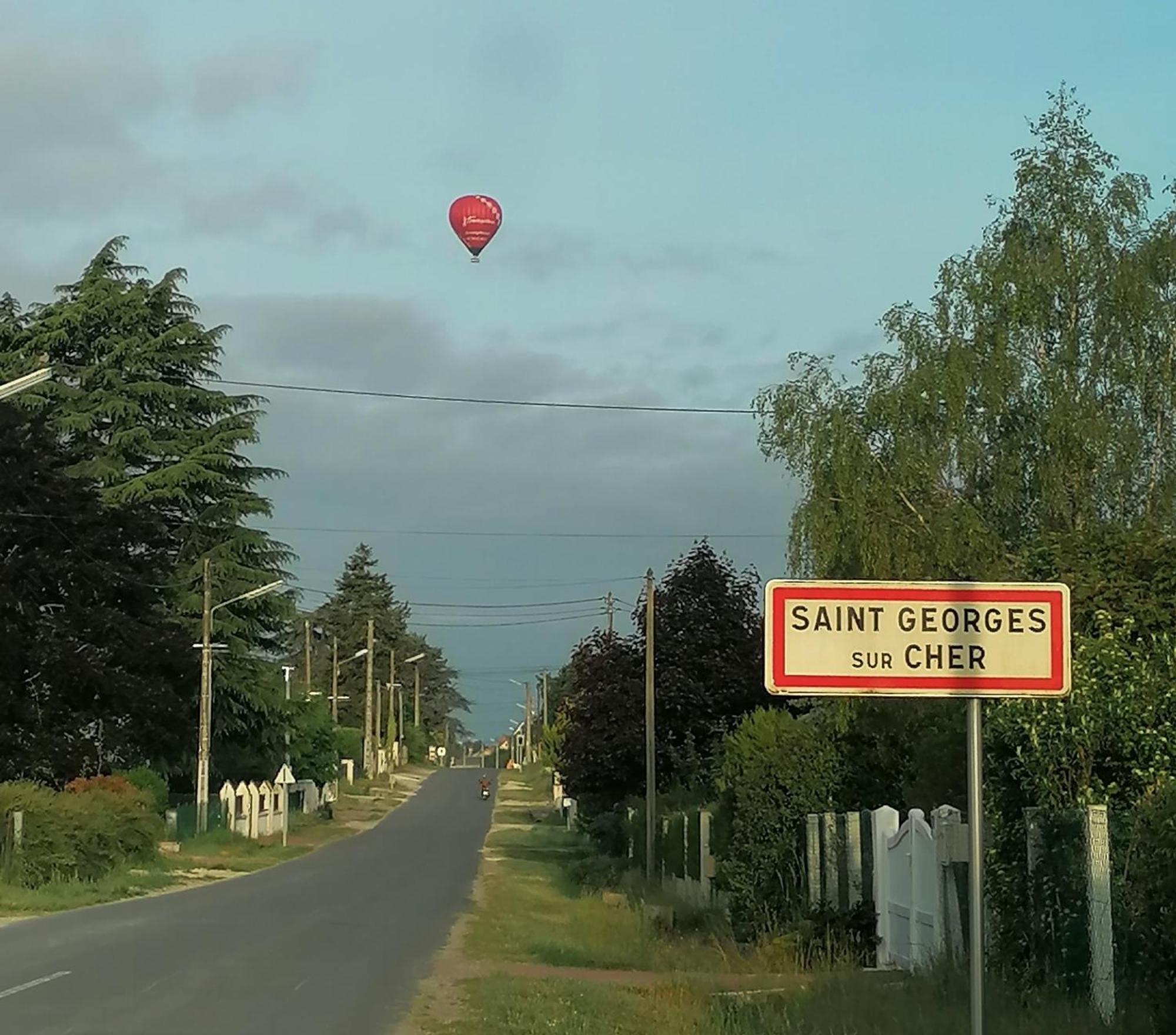 Le Moulin Du Mesnil Bed & Breakfast Saint-Georges-sur-Cher Exterior photo